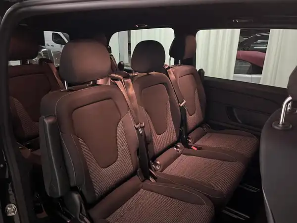 MERCEDES-BENZ V 220 d (16/23)