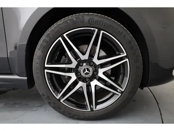MERCEDES-BENZ V 220 d (30/30)