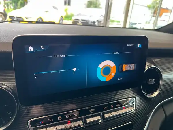 MERCEDES-BENZ V 300 d 4M (23/25)