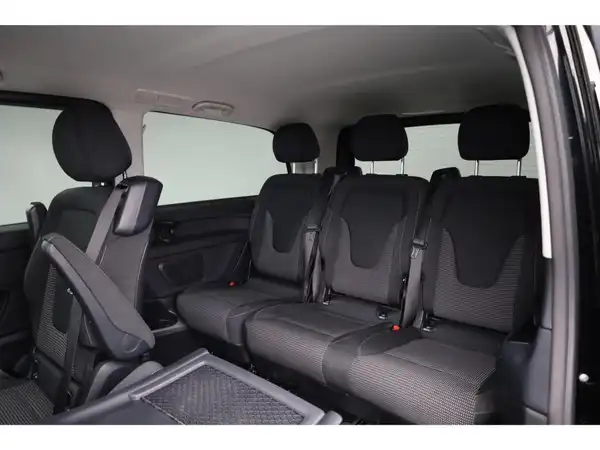 MERCEDES-BENZ V 250 d (14/22)