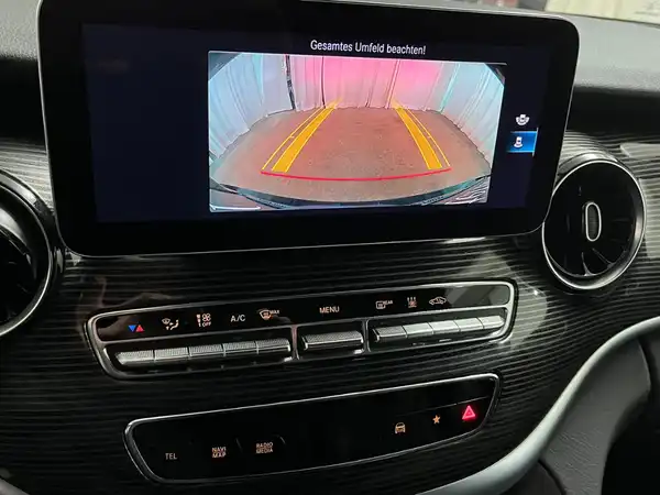 MERCEDES-BENZ V 300d (12/24)