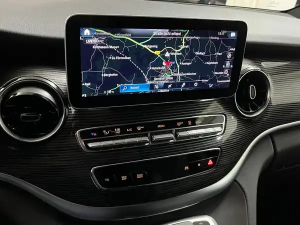 MERCEDES-BENZ V 300d (10/24)