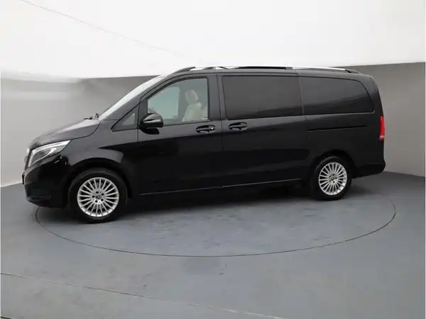 MERCEDES-BENZ V 250 d 4M Lang AVANTGARDE EDITION (2/29)