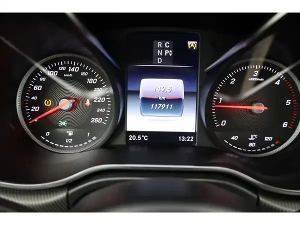 MERCEDES-BENZ V 250 d 4M Lang AVANTGARDE EDITION (18/29)