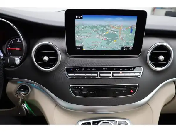 MERCEDES-BENZ V 250 d 4M Lang AVANTGARDE EDITION (19/29)