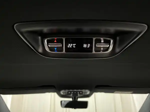 MERCEDES-BENZ V 250 d (22/25)