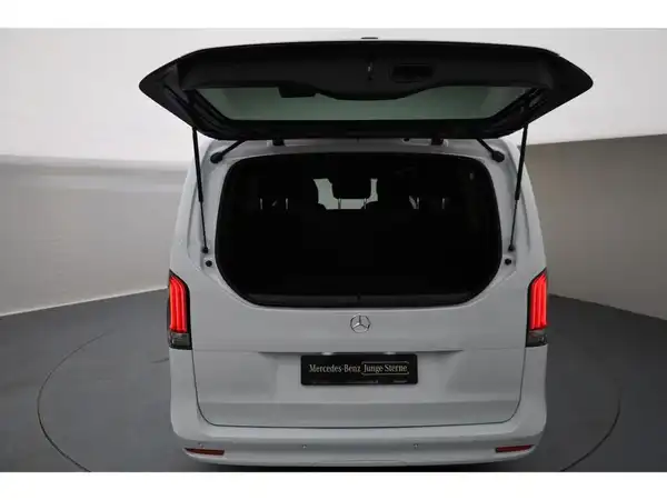 MERCEDES-BENZ V 250 d (27/29)
