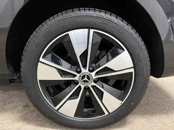 MERCEDES-BENZ V 250 d (22/22)