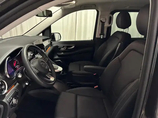 MERCEDES-BENZ V 250 d (7/22)
