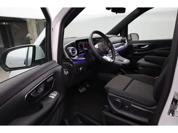 MERCEDES-BENZ V 250 d (10/28)