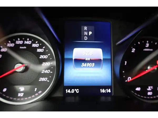 MERCEDES-BENZ V 250 d (12/26)