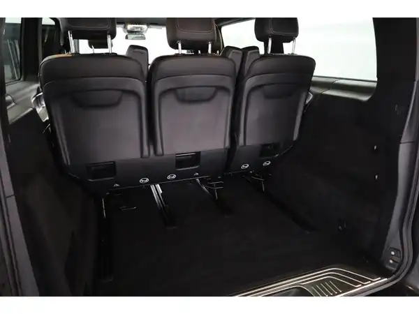 MERCEDES-BENZ V 250 d (24/26)