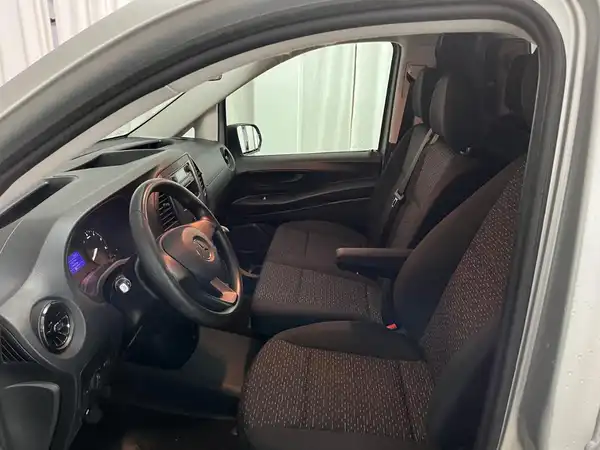 MERCEDES-BENZ Vito 114 CDI Lang (8/19)