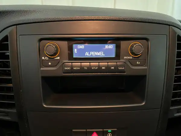 MERCEDES-BENZ Vito 114 CDI Lang (10/19)