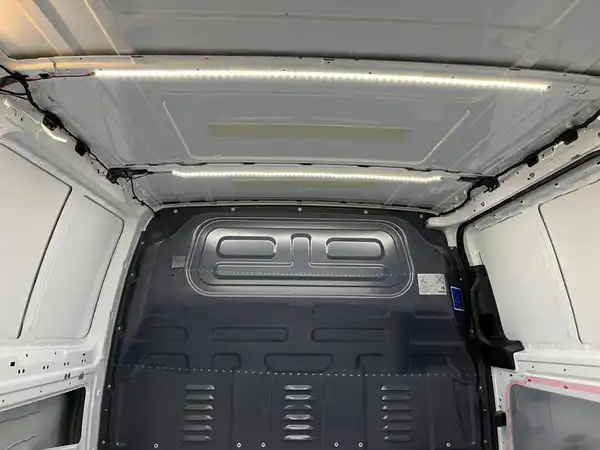 MERCEDES-BENZ Vito 116 CDI Kasten (22/26)