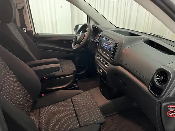 MERCEDES-BENZ Vito 116 CDI Kasten (23/26)