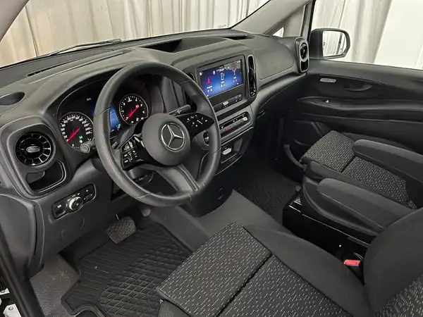 MERCEDES-BENZ Vito 116 CDI Kasten (8/26)