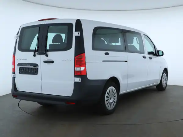MERCEDES-BENZ Vito Tourer Pro Extralang (5/17)