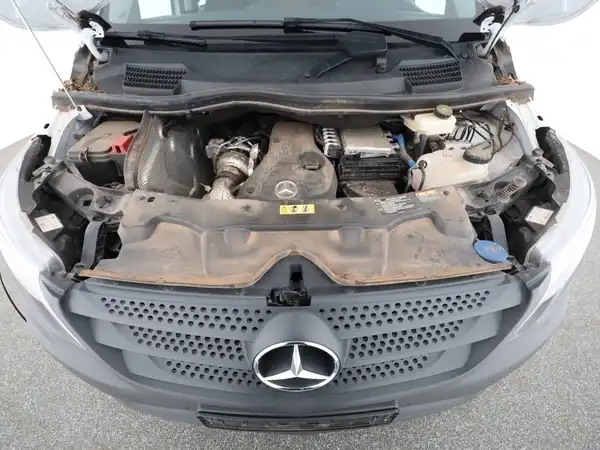 MERCEDES-BENZ Vito Tourer Pro Extralang (7/17)