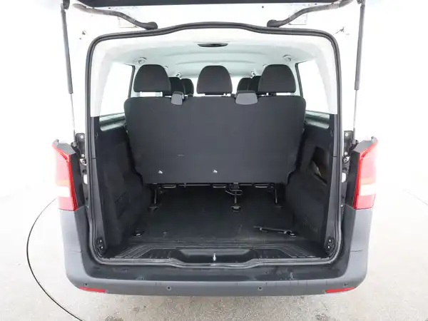 MERCEDES-BENZ Vito Tourer (8/17)