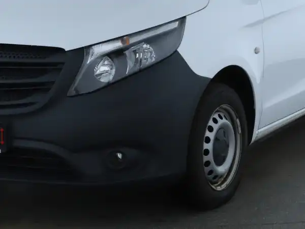 MERCEDES-BENZ Vito Tourer (10/17)