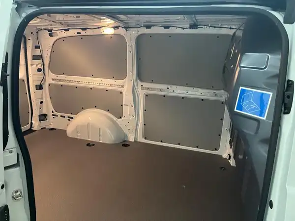 MERCEDES-BENZ Vito 110 CDI Kasten (13/18)