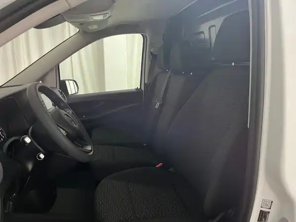 MERCEDES-BENZ Vito 110 CDI Kasten (8/18)