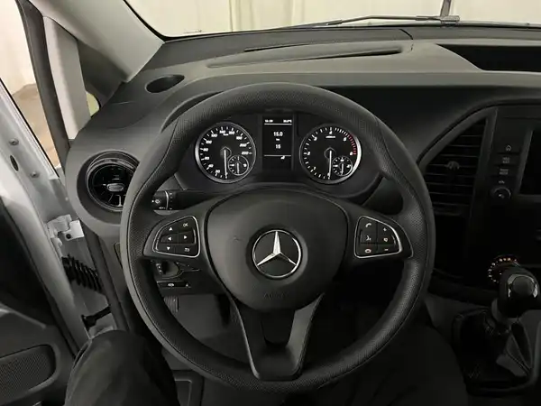 MERCEDES-BENZ Vito 110 CDI Kasten (9/18)