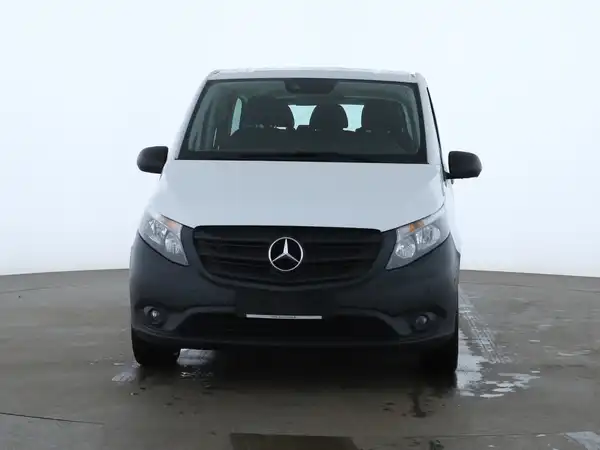MERCEDES-BENZ Vito Tourer lang (2/17)