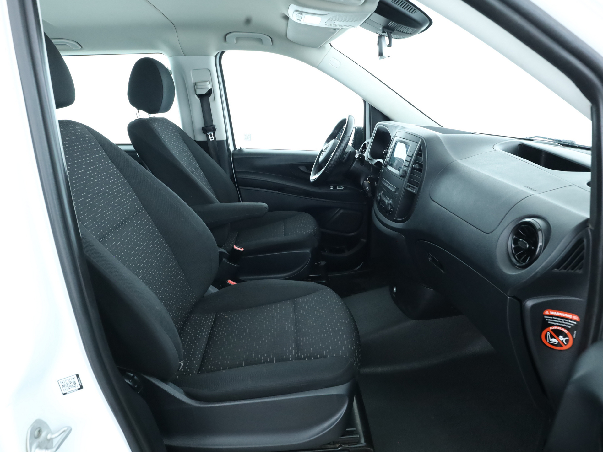 MERCEDES-BENZ Vito Tourer lang (13/17)