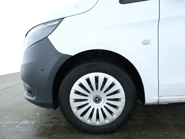 MERCEDES-BENZ Vito Tourer lang (9/17)