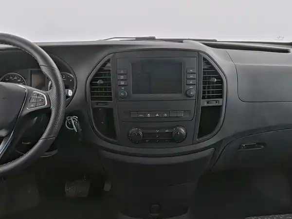 MERCEDES-BENZ Vito extralang (16/19)