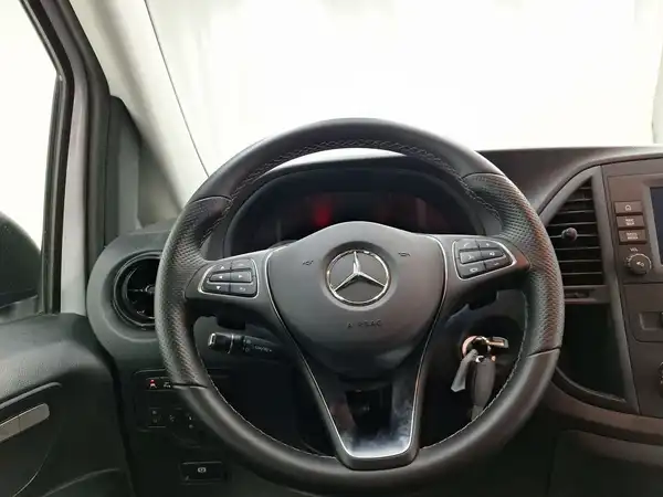 MERCEDES-BENZ Vito extralang (7/16)