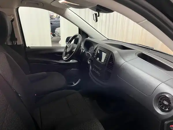 MERCEDES-BENZ Vito 116 CDI Tourer (14/19)