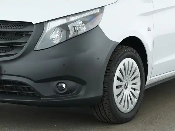 MERCEDES-BENZ Vito Tourer Pro Extralang (11/19)