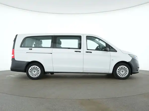 MERCEDES-BENZ Vito Tourer Pro Extralang (3/19)