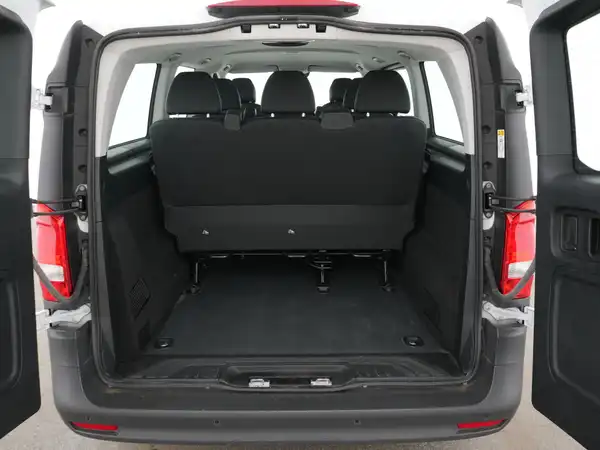 MERCEDES-BENZ Vito Tourer Pro Extralang (9/19)