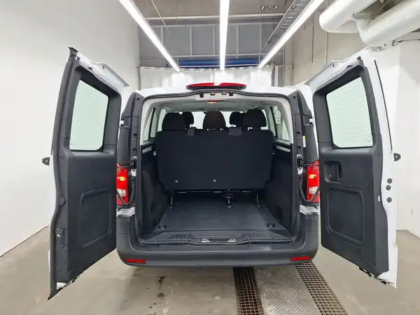 MERCEDES-BENZ Vito Tourer Pro Extralang (15/16)