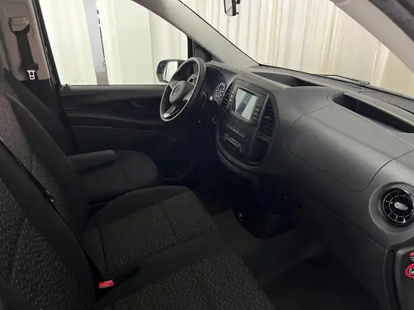 MERCEDES-BENZ Vito Tourer 116 CDI XL (14/19)