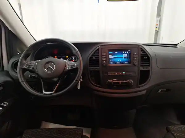MERCEDES-BENZ Vito extralang (11/15)