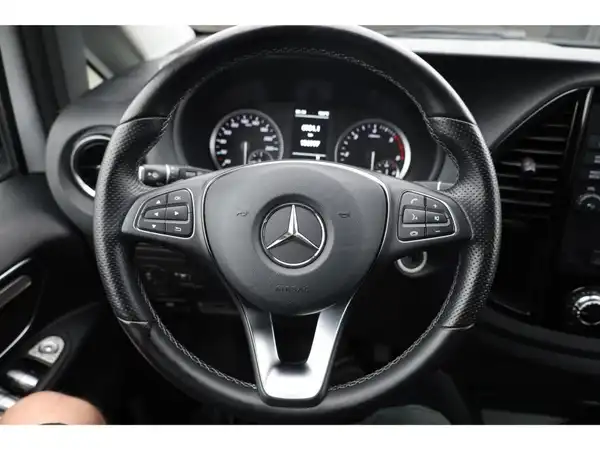 MERCEDES-BENZ Vito 220 d Marco Polo Activity (11/21)