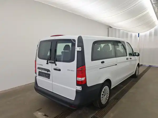 MERCEDES-BENZ Vito Tourer (4/15)