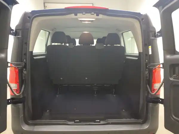 MERCEDES-BENZ Vito Tourer Pro Extralang (15/16)