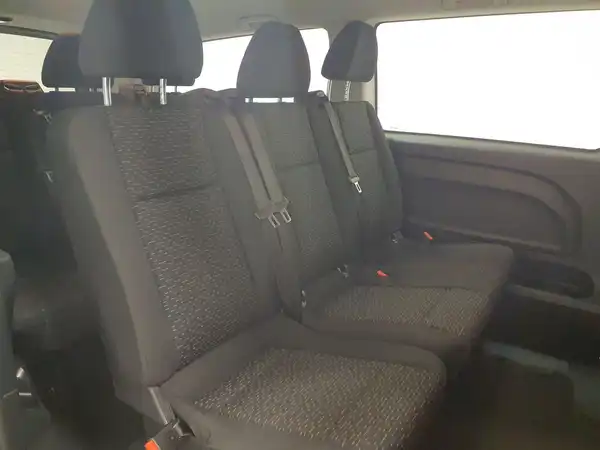 MERCEDES-BENZ Vito Tourer Pro Extralang (16/16)