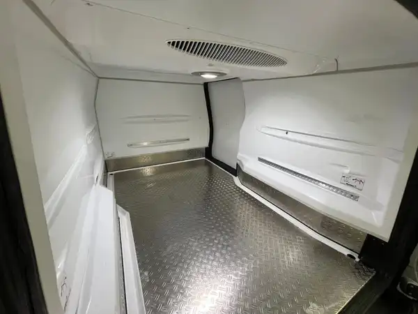 MERCEDES-BENZ Vito 116 CDI (19/25)