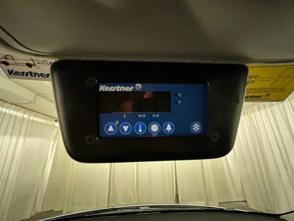 MERCEDES-BENZ Vito 116 CDI (20/25)