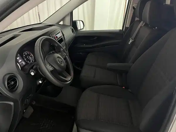 MERCEDES-BENZ Vito 116 CDI (8/25)