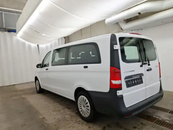 MERCEDES-BENZ Vito Tourer Extralang (6/15)