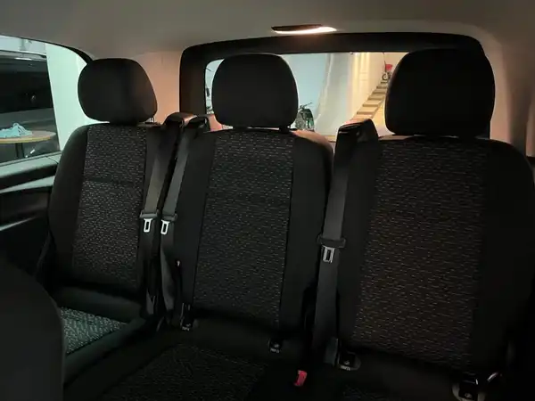 MERCEDES-BENZ Vito 119 CDI Tourer (19/24)
