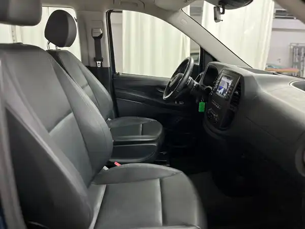 MERCEDES-BENZ Vito 114 CDI 4x4 Tourer (18/21)